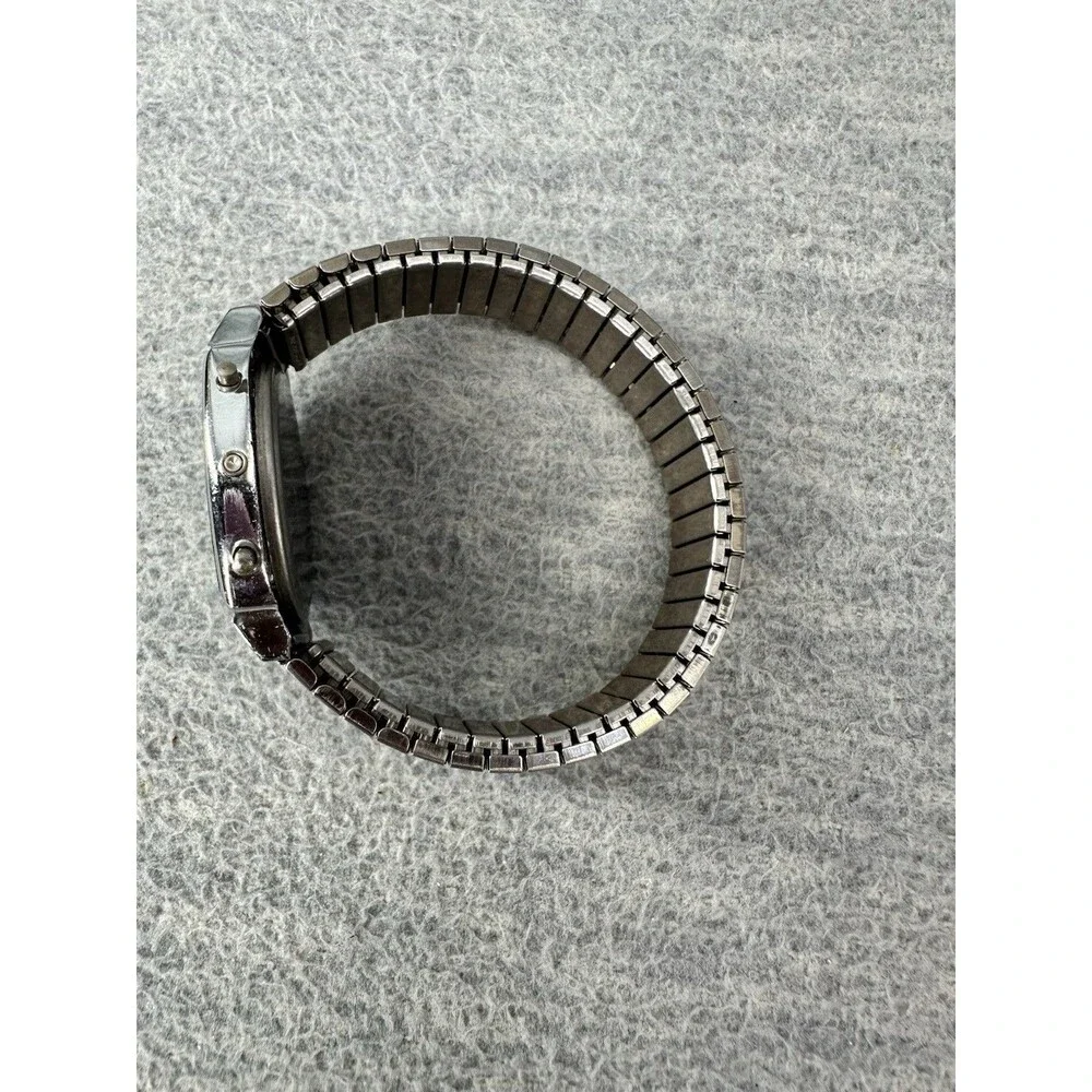 CATERPILLAR DIESEL POWER Digital Quartz Silver Tone StrecthBand Watch